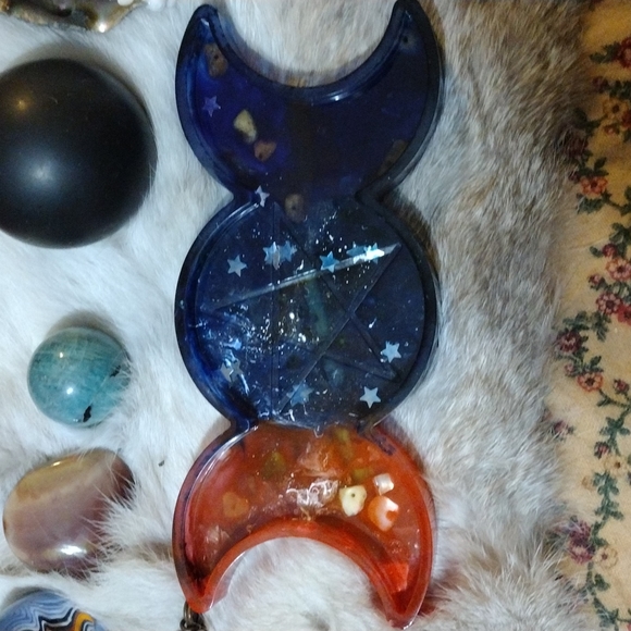 Triple goddess altar tray cup holder wiccan pagan altar homemade with positive - Picture 2 of 6